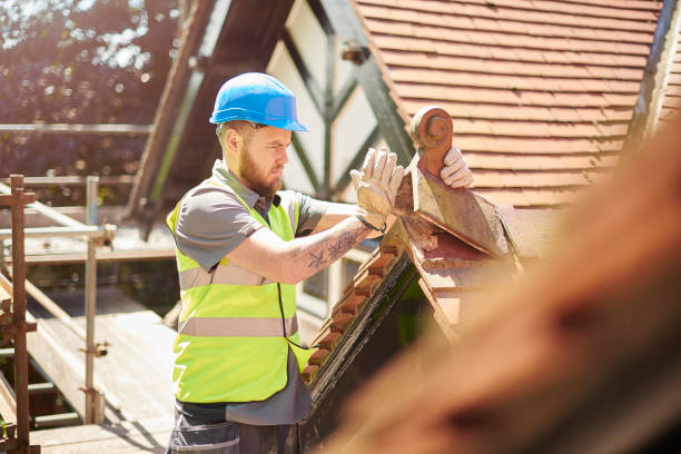 Best Residential Roofing Contractor  in St Marys, KS